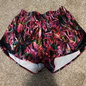 lululemon hotty hots